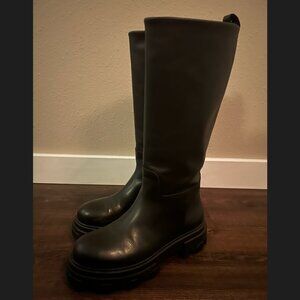 New Steve Madden Platform Tall Boots